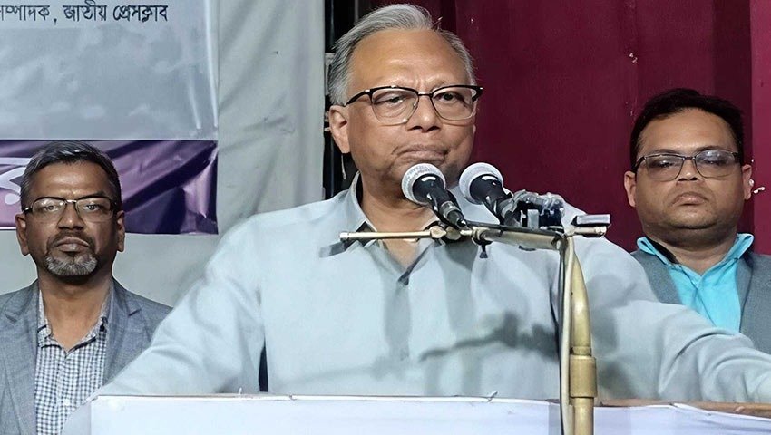 ভারতের দালালদের ছাড় দেয়া হবে নাঃ মাহমুদুর রহমান